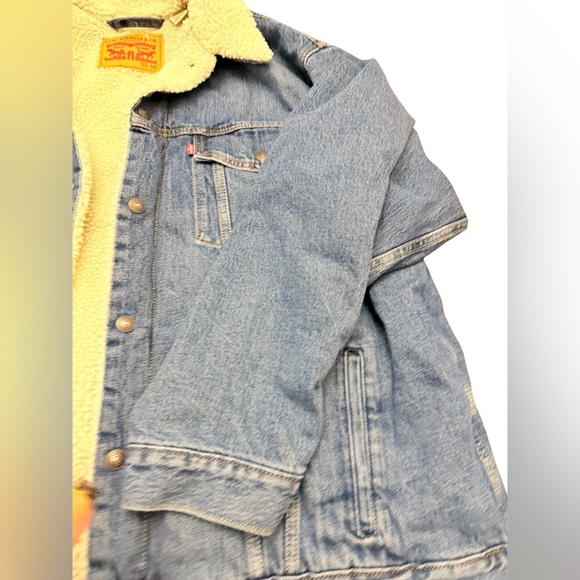 Levi's 3XL  Blue Denim Jacket with Sherpa Collar - Picture 4 of 11